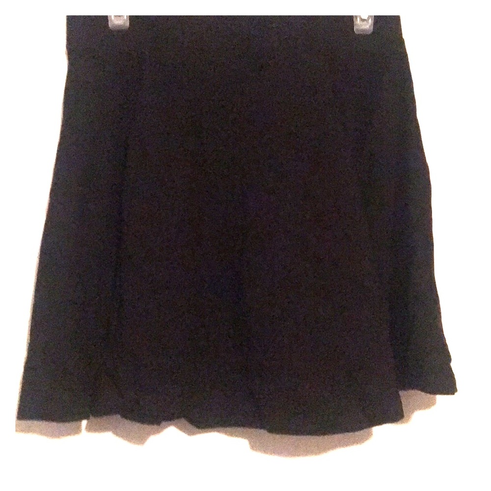 Black skater skirt